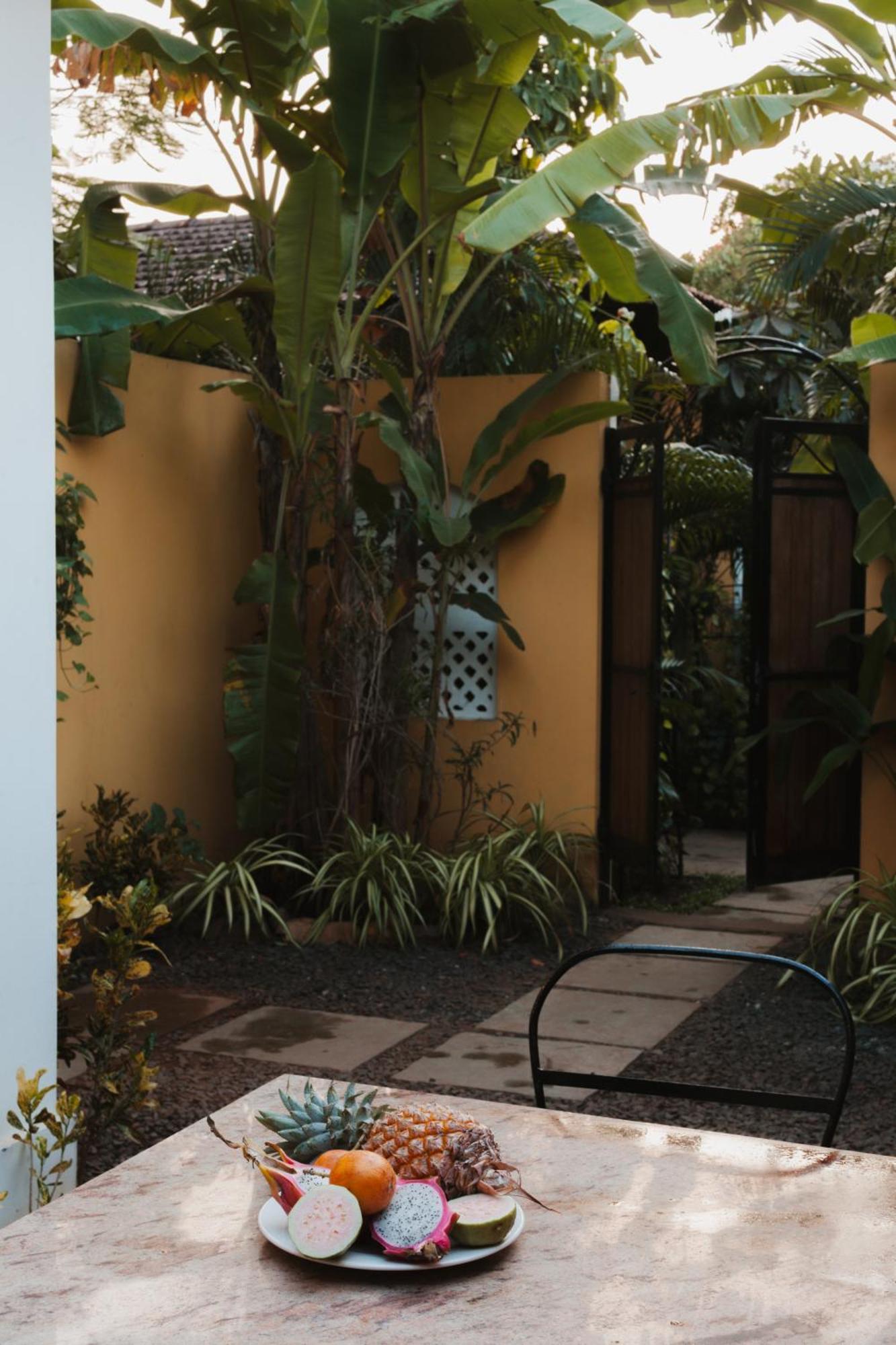 Fiesta Beach Resort Baga Exterior foto